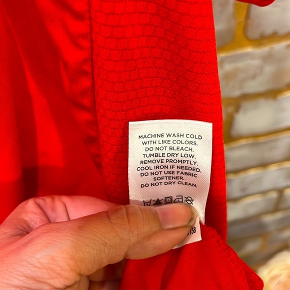 Sport-Tek Red Dri-Fit Jersey, Men’s Size Medium. - Picture 5 of 5